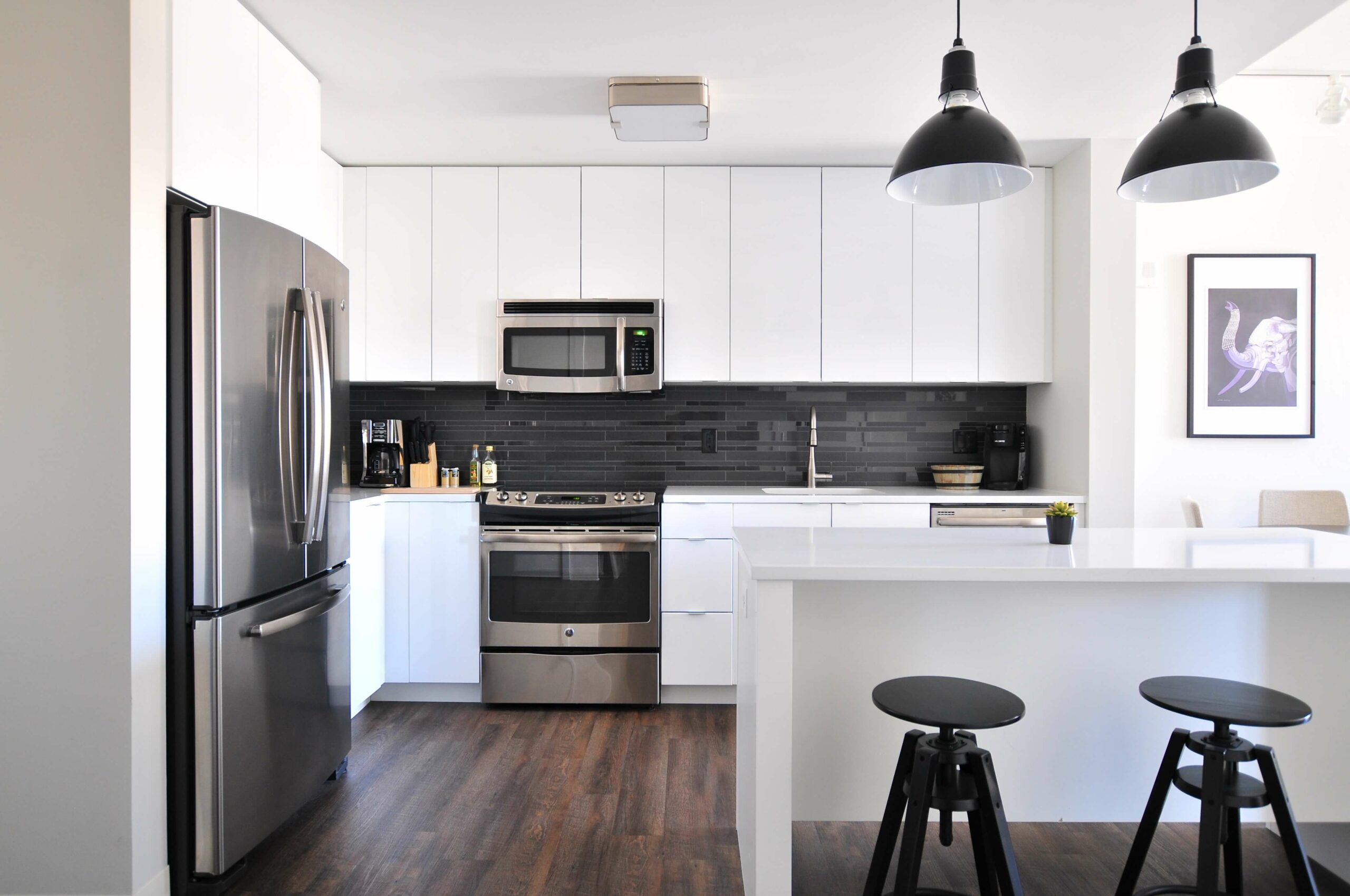 professionally deep cleaned kitchen space